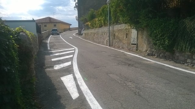 Disciplina della circolazione stradale - istituzione senso unico Via Vittorio Veneto